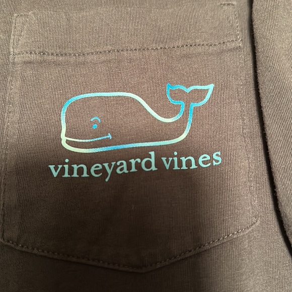 Vineyard, vines men’s size large gray, great condition worn only once and washed - Picture 2 of 6